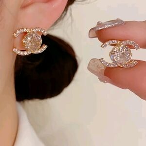 Fashion Jewelry Gold and Silver Crystal Earrings